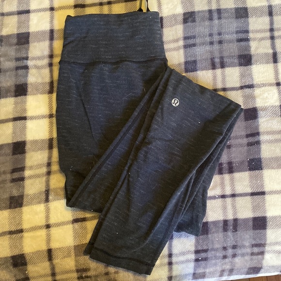 Lululemon leggings - Picture 1 of 5